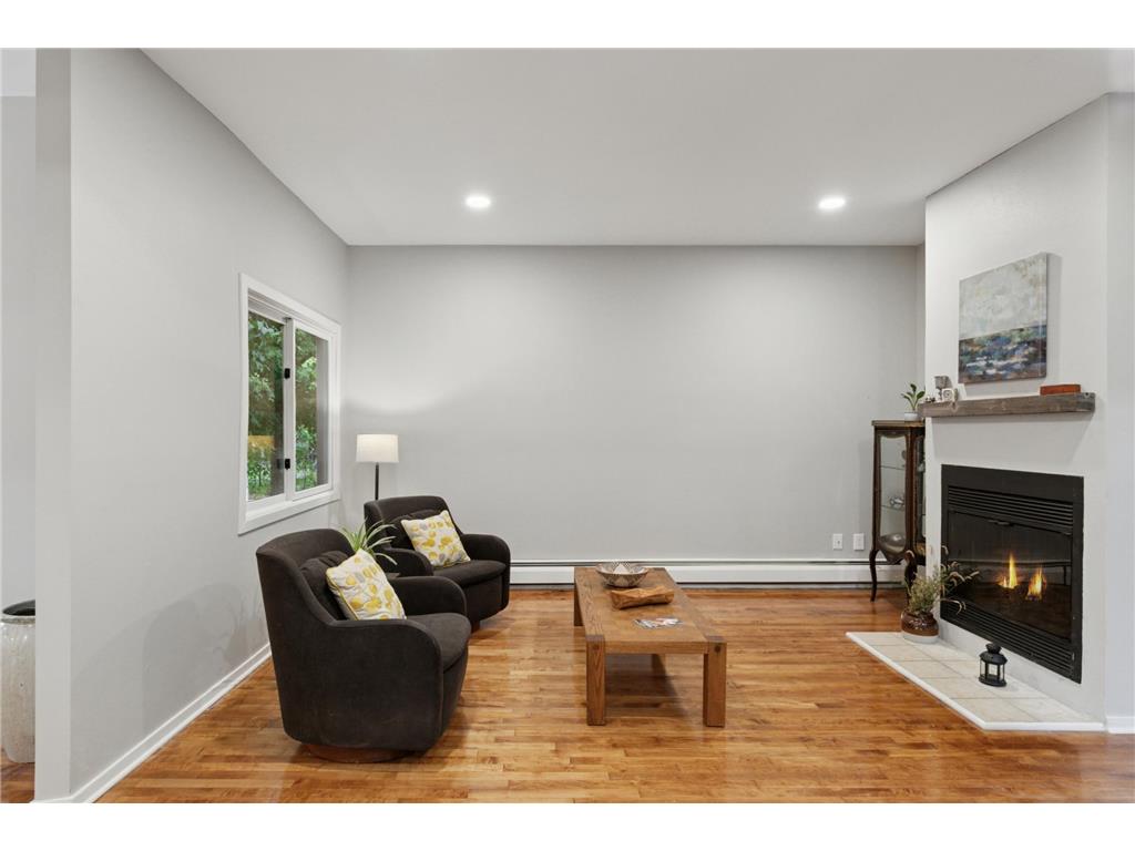 900 E River Terrace Minneapolis MN 55414 7019305 image12