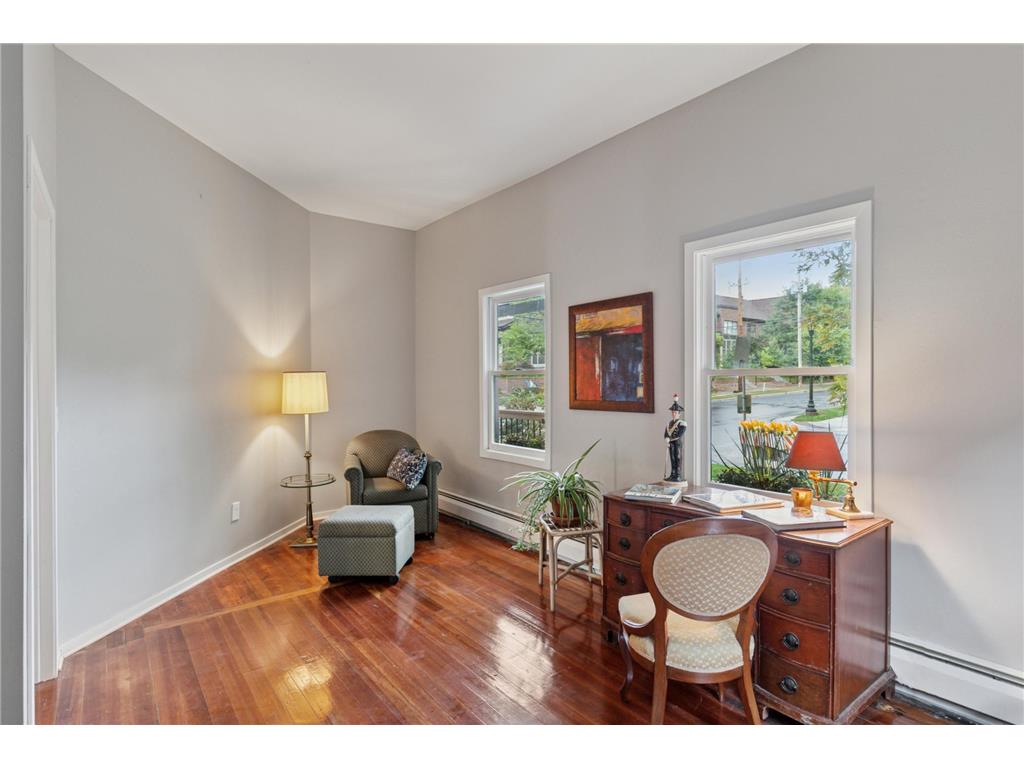 900 E River Terrace Minneapolis MN 55414 7019305 image15