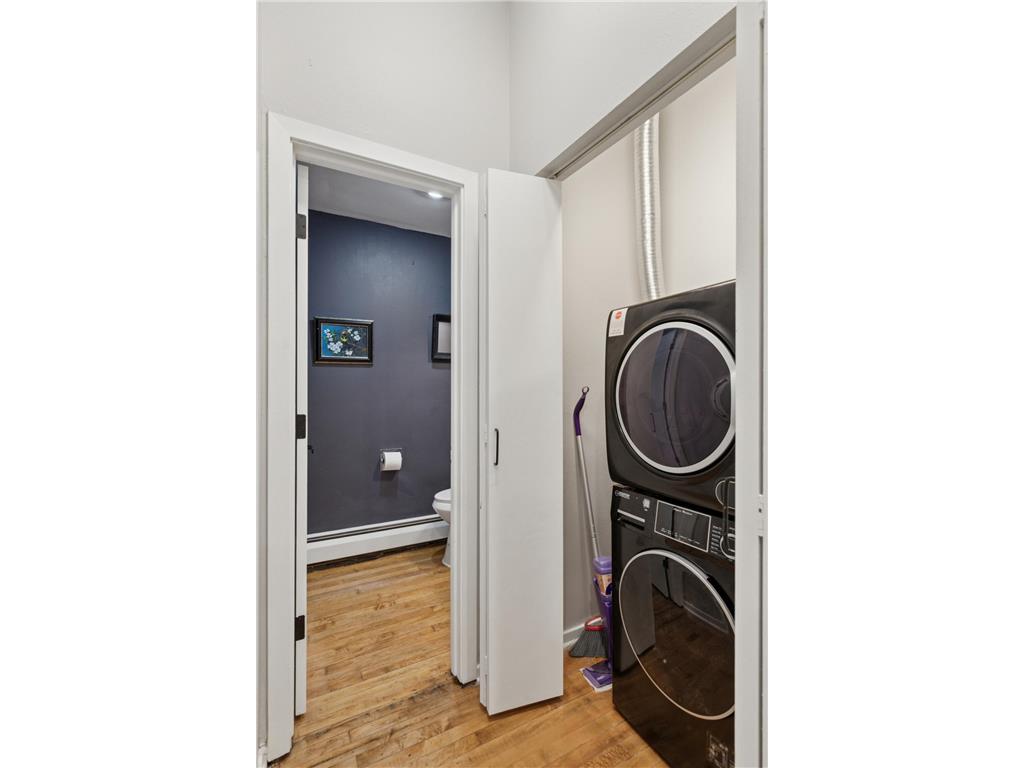 900 E River Terrace Minneapolis MN 55414 7019305 image19