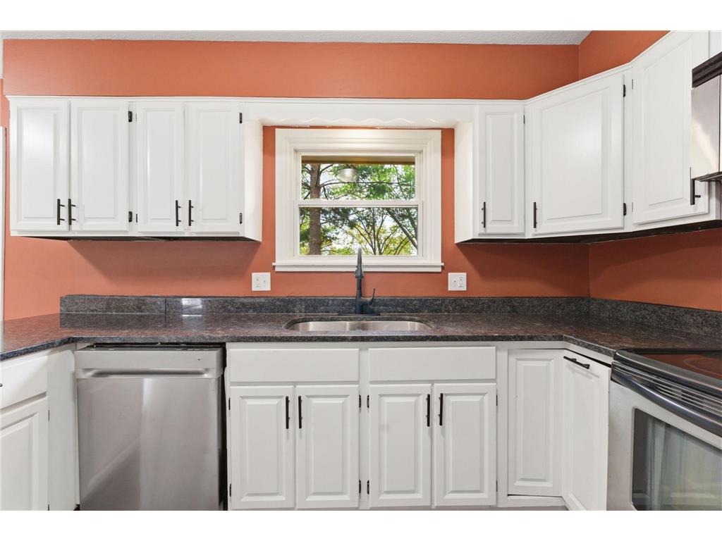 900 Green Street Hudson WI 54016 7053221 image10