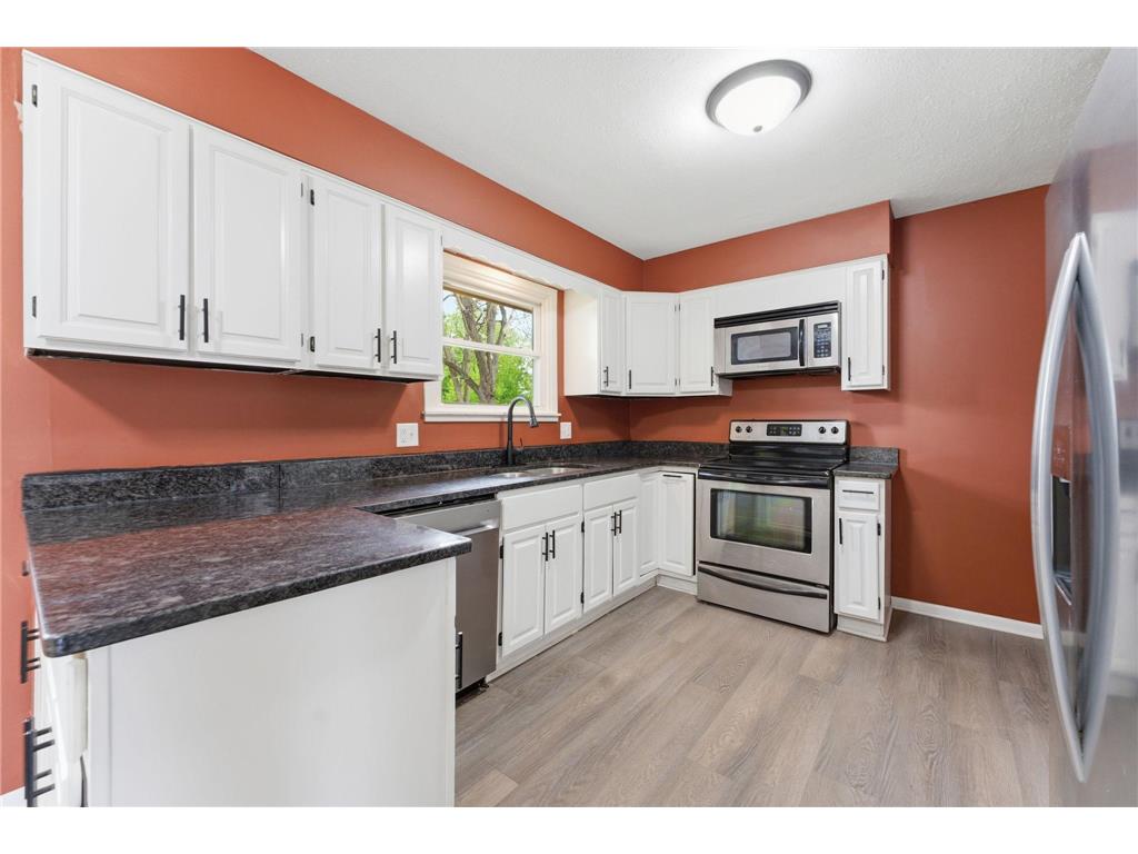900 Green Street Hudson WI 54016 7053221 image11