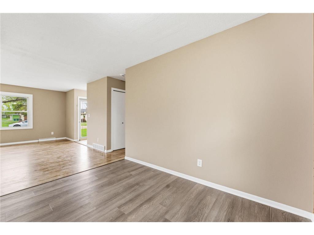 900 Green Street Hudson WI 54016 7053221 image16