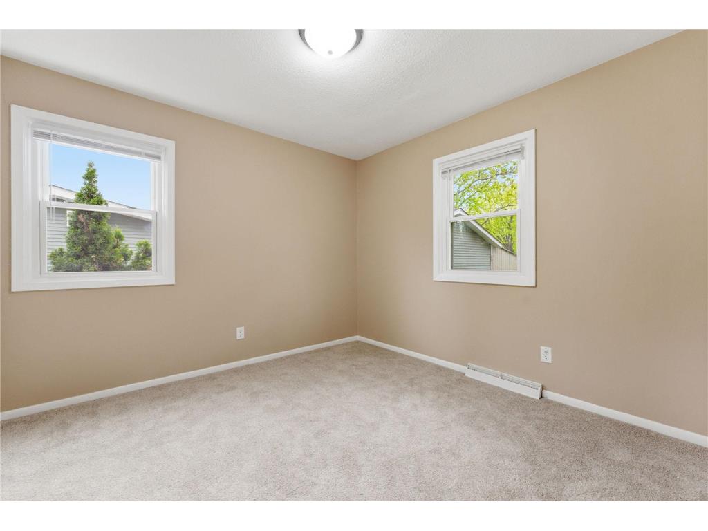900 Green Street Hudson WI 54016 7053221 image20