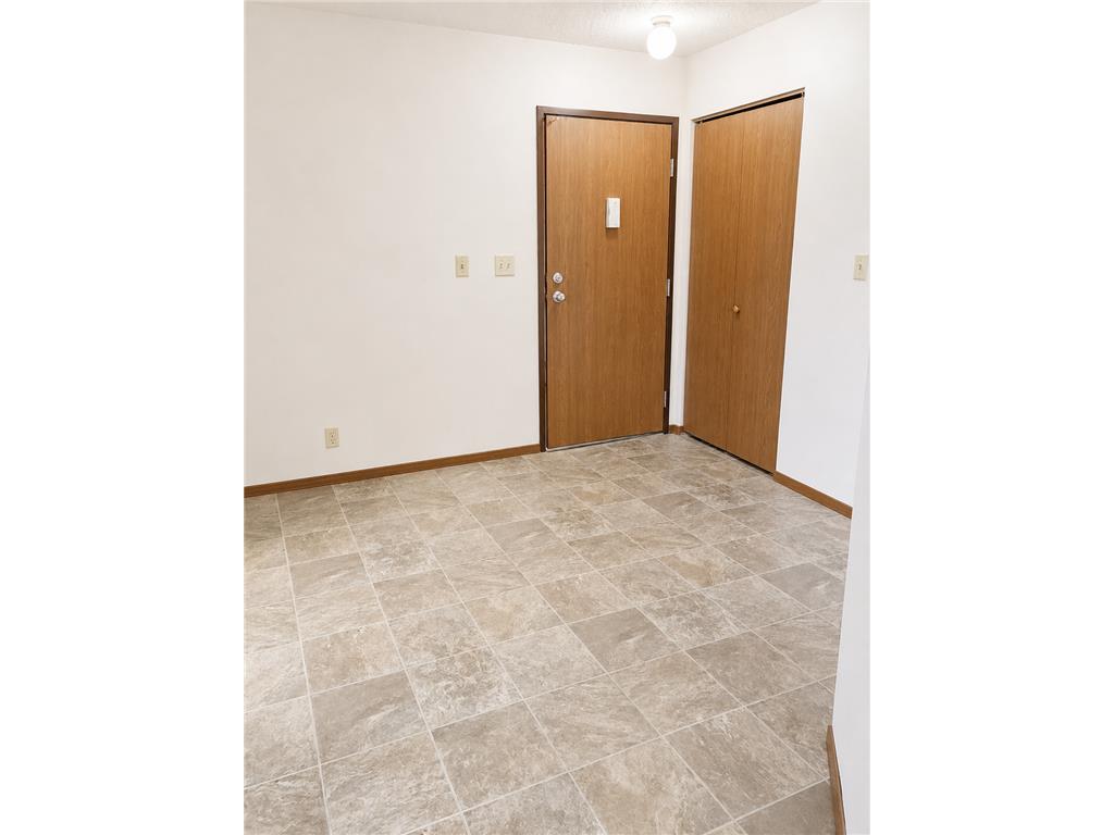 900 Hengen Street #202 Fairmont MN 56031 7057614 image11