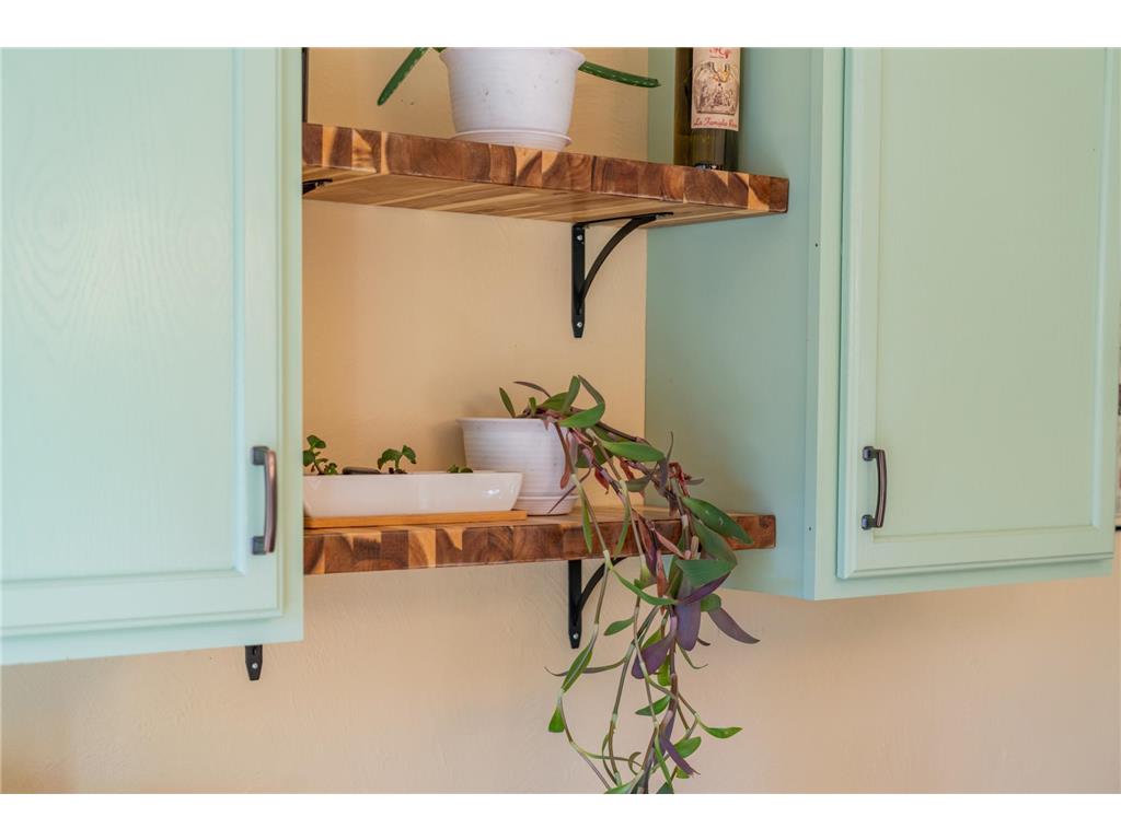 900 Hoyt Avenue W Saint Paul MN 55117 7037063 image13