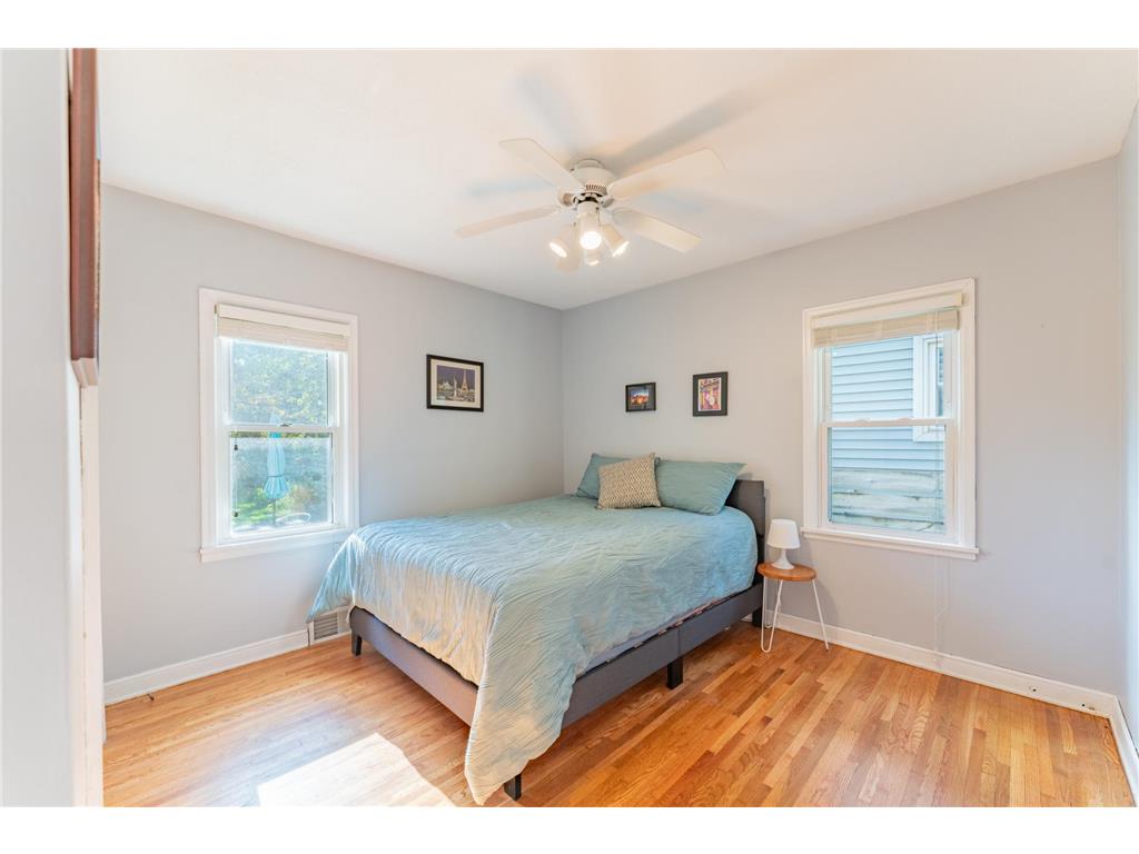 900 Hoyt Avenue W Saint Paul MN 55117 7037063 image16