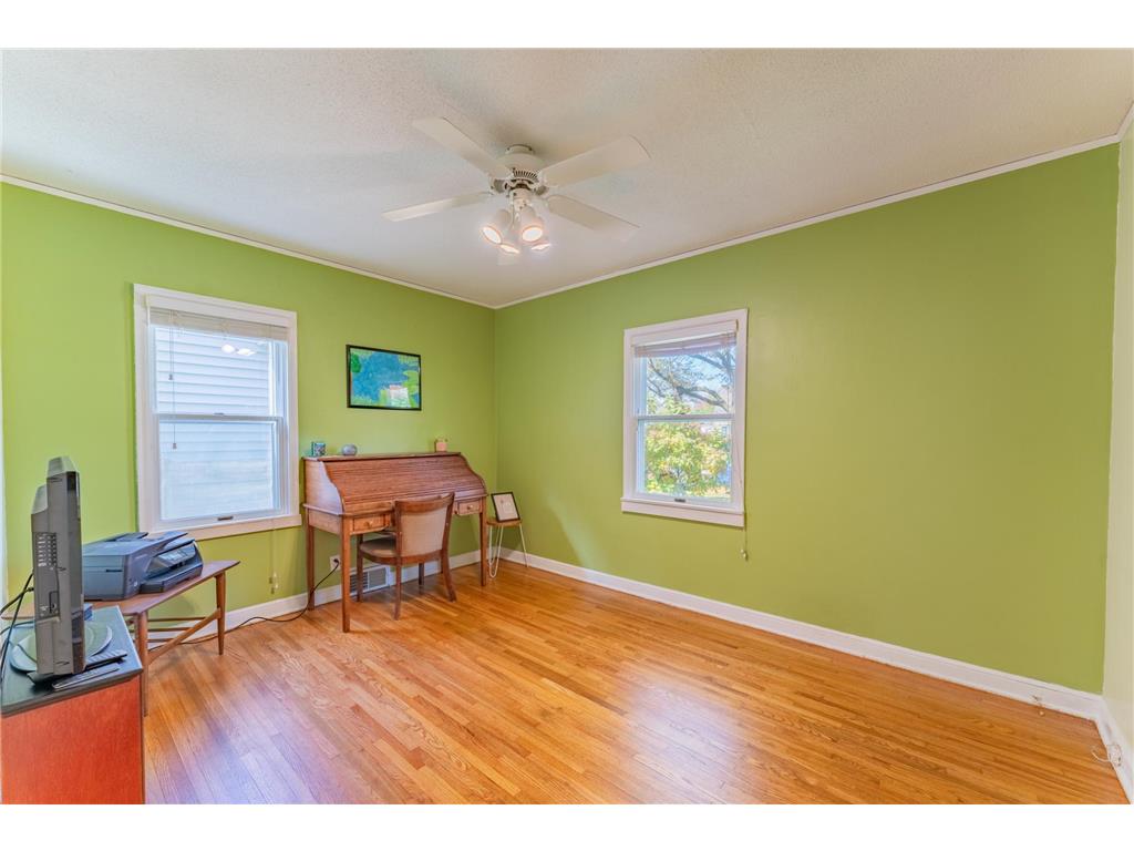 900 Hoyt Avenue W Saint Paul MN 55117 7037063 image22