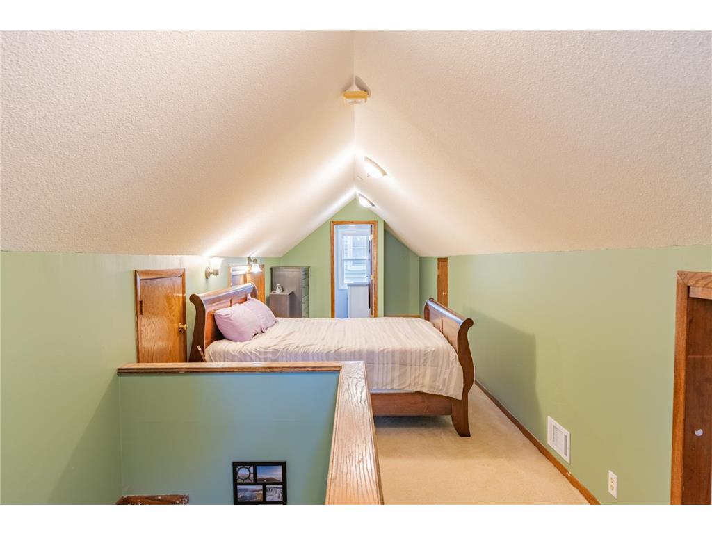 900 Hoyt Avenue W Saint Paul MN 55117 7037063 image34