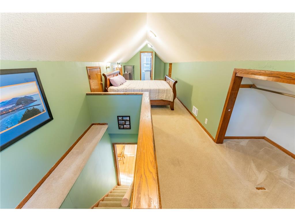 900 Hoyt Avenue W Saint Paul MN 55117 7037063 image35