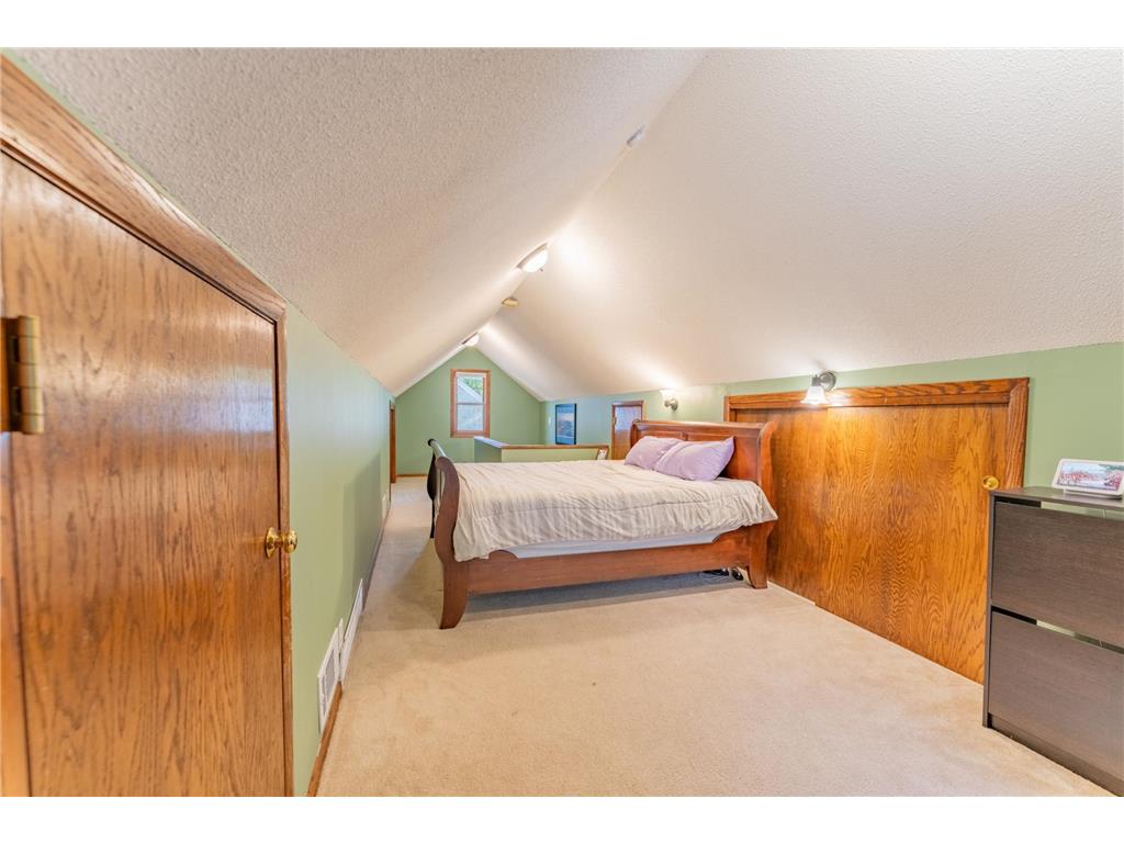 900 Hoyt Avenue W Saint Paul MN 55117 7037063 image36