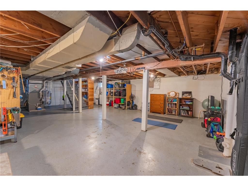 900 Hoyt Avenue W Saint Paul MN 55117 7037063 image44