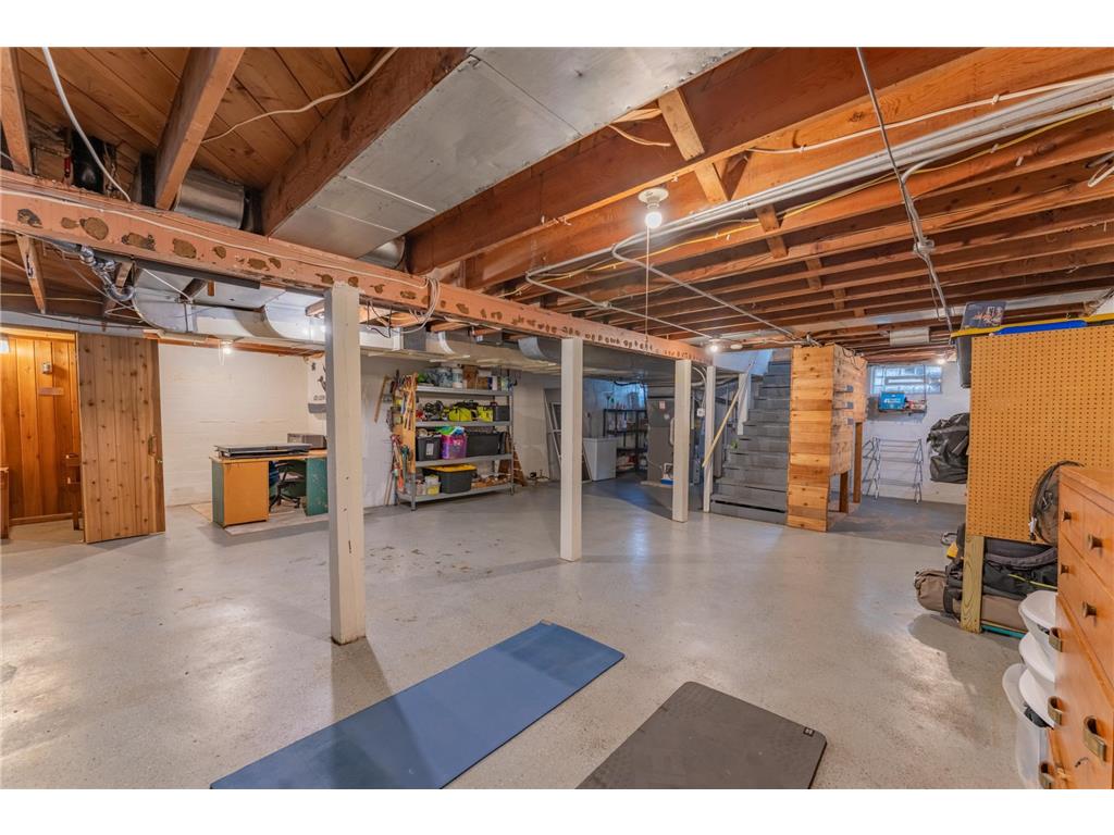 900 Hoyt Avenue W Saint Paul MN 55117 7037063 image45