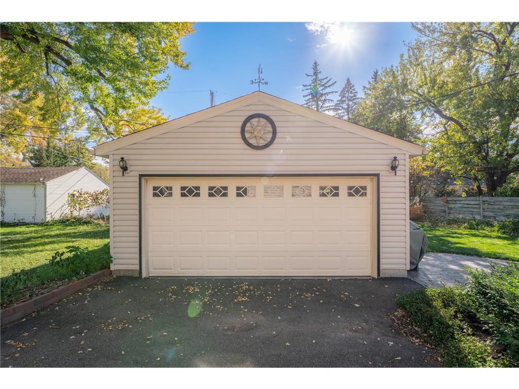 900 Hoyt Avenue W Saint Paul MN 55117 7037063 image53