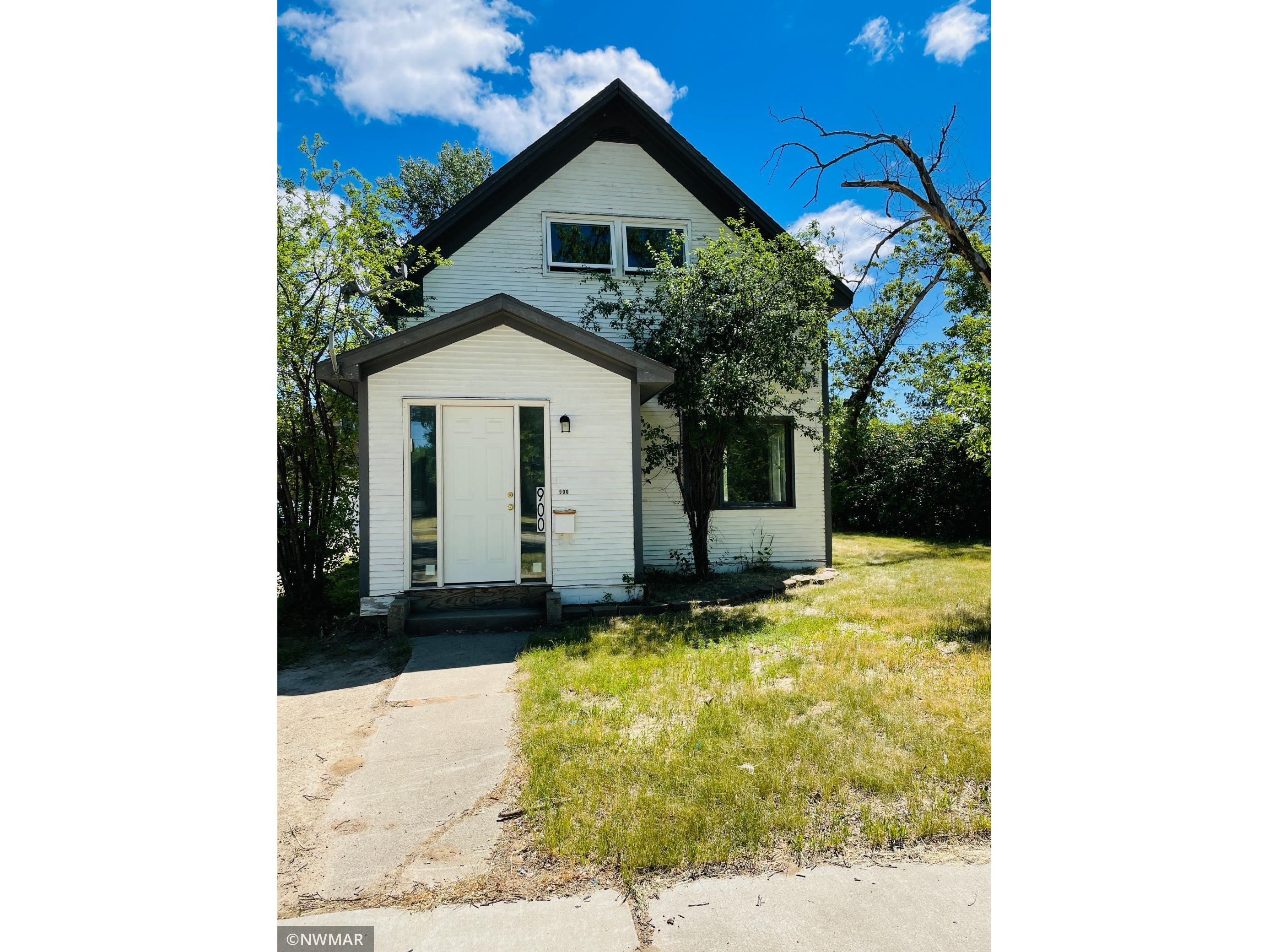 900 Irvine Avenue NW, Bemidji, MN 56601 MLS 6010309 Edina Realty