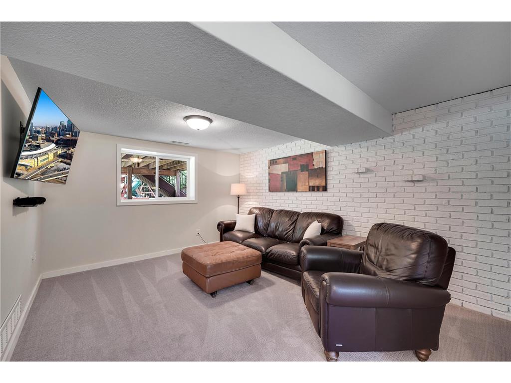 900 James Street Lino Lakes MN 55014 7086346 image21