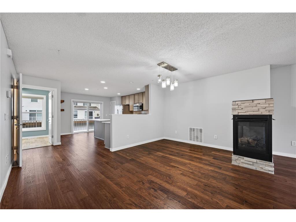 900 Ledgestone Drive Mahtomedi MN 55115 7056283 image2