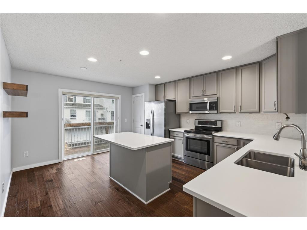 900 Ledgestone Drive Mahtomedi MN 55115 7056283 image5