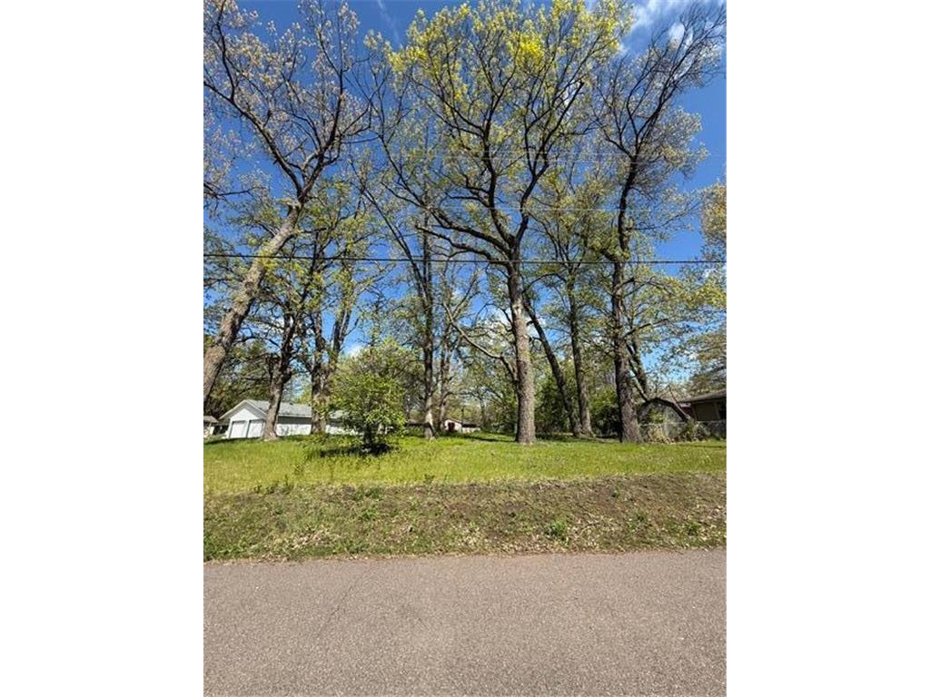 900 Lindbergh Drive S Little Falls MN 56345 7079493 image1