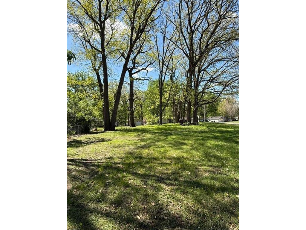 900 Lindbergh Drive S Little Falls MN 56345 7079493 image9