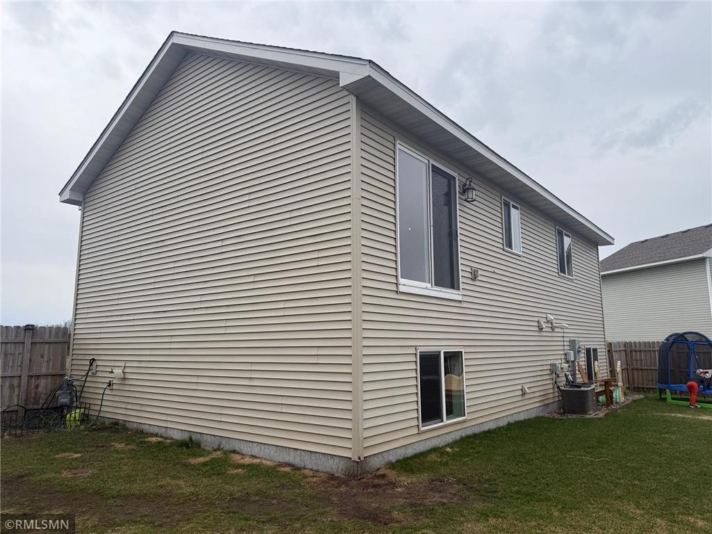 900 Nelson Avenue Mora MN 55051 7062439 image9