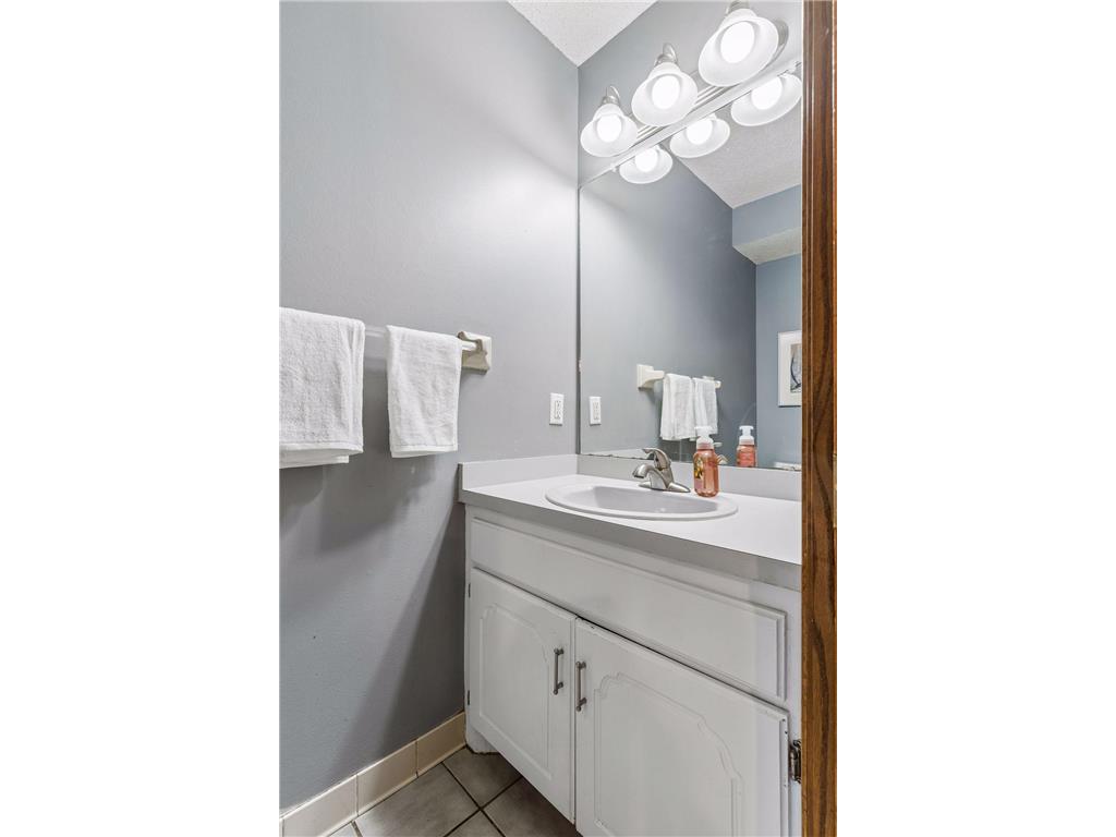 900 Nina Court Mendota Heights MN 55118 7073703 image29