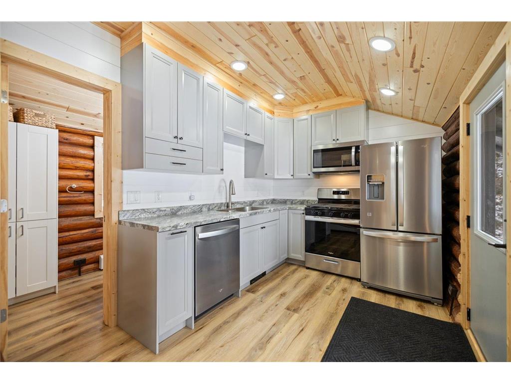 900 Park Avenue N #5 Park Rapids MN 56470 - Fishhook River 7002730 image30