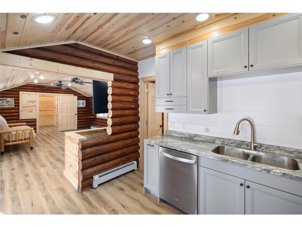 900 Park Avenue N #5 Park Rapids MN 56470 - Fishhook River 7002730 image33