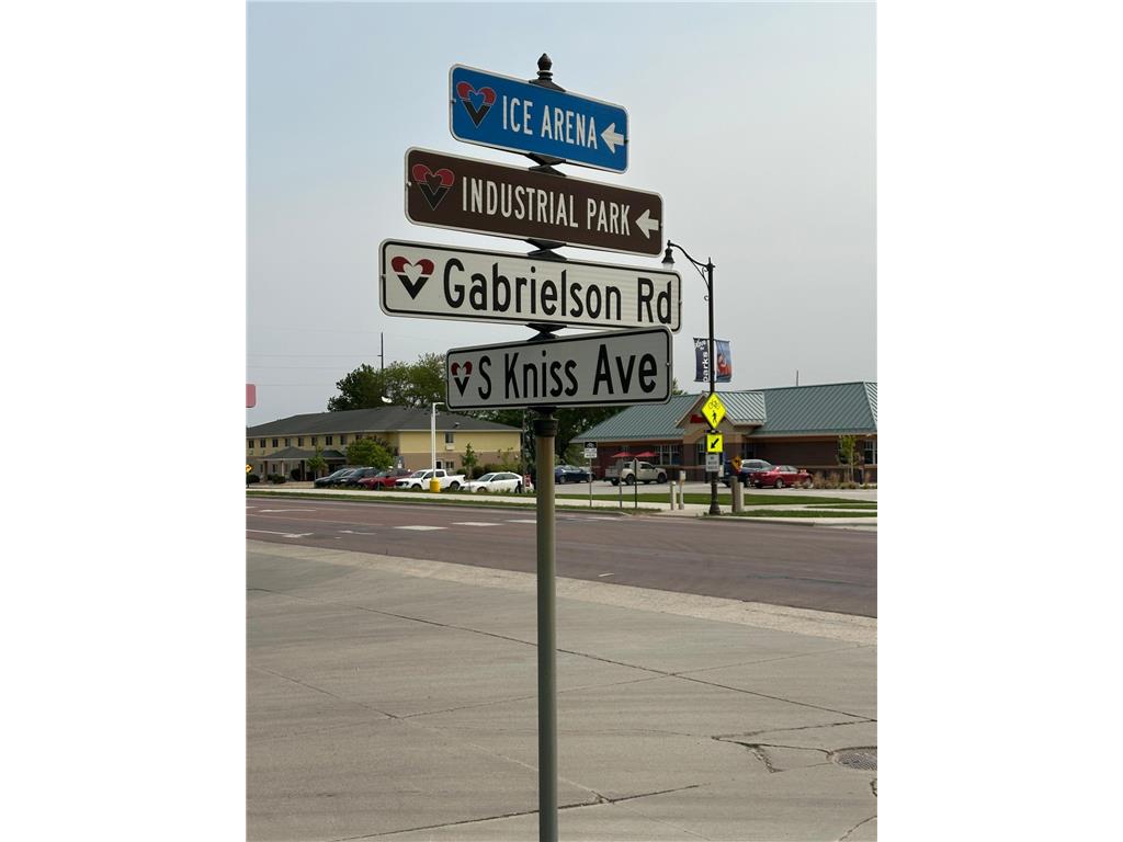 900 S Kniss Avenue Luverne MN 56156 6745137 image2