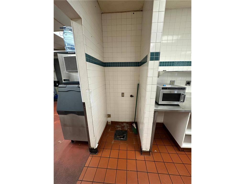 900 S Kniss Avenue Luverne MN 56156 6745137 image26