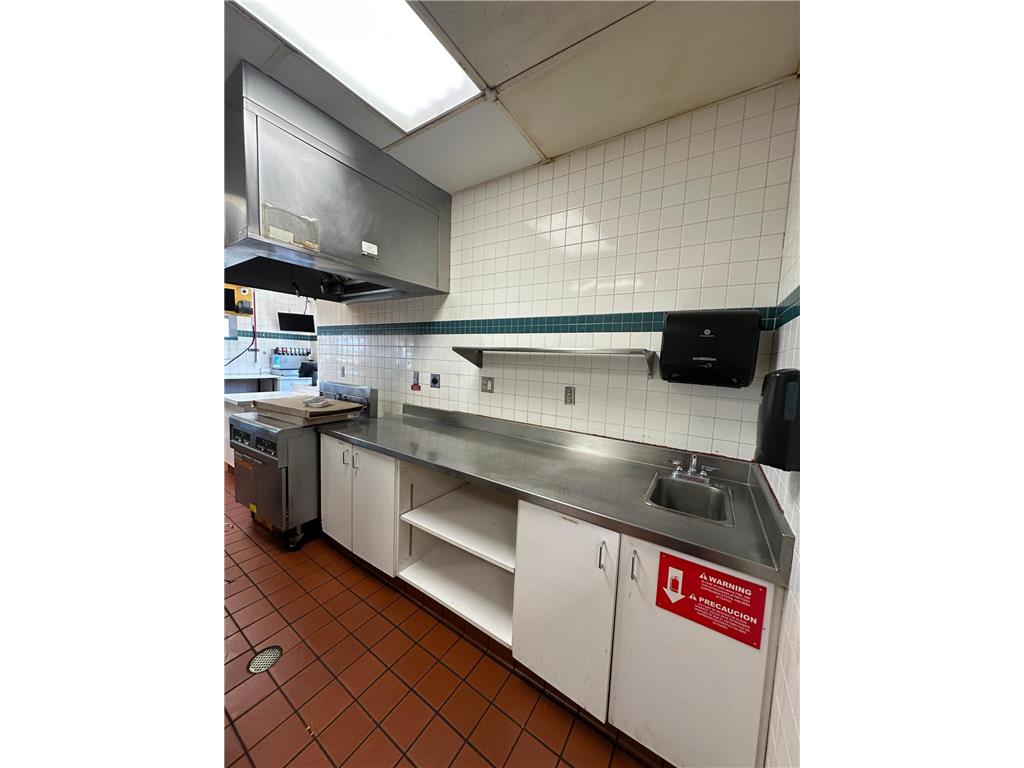 900 S Kniss Avenue Luverne MN 56156 6745137 image31