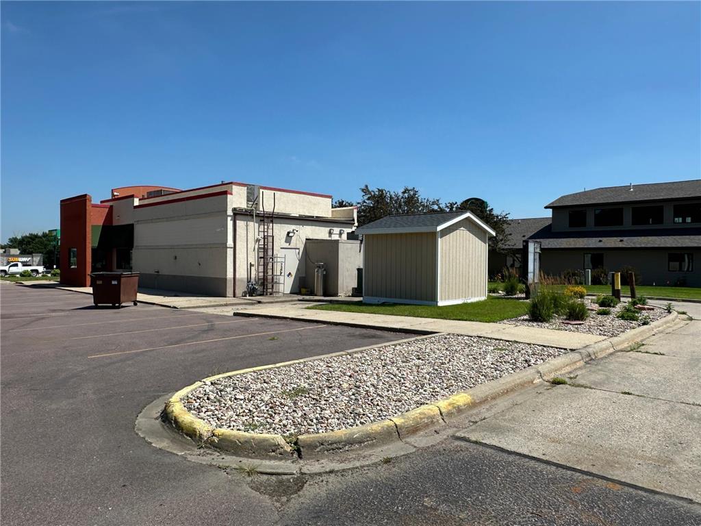 900 S Kniss Avenue Luverne MN 56156 6745137 image5