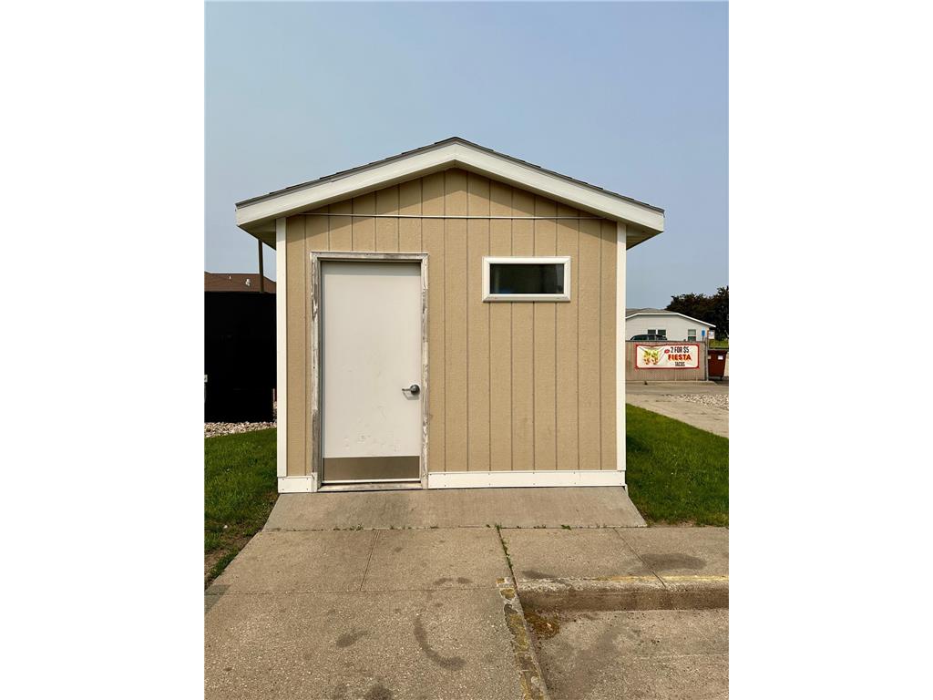 900 S Kniss Avenue Luverne MN 56156 6745137 image6
