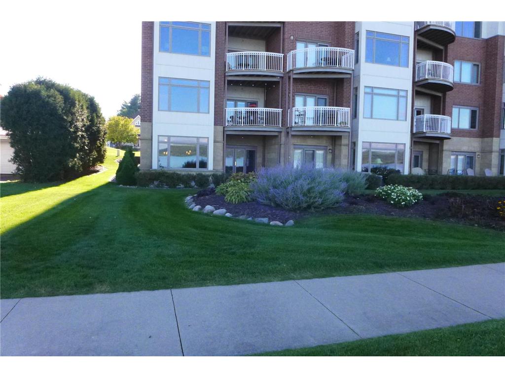 900 S Lakeshore Drive #108 Lake City MN 55041 - PEPIN 6794573 image1