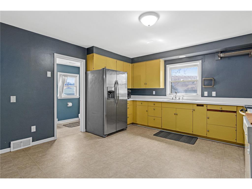 900 Scheffer Avenue Saint Paul MN 55102 7011763 image12