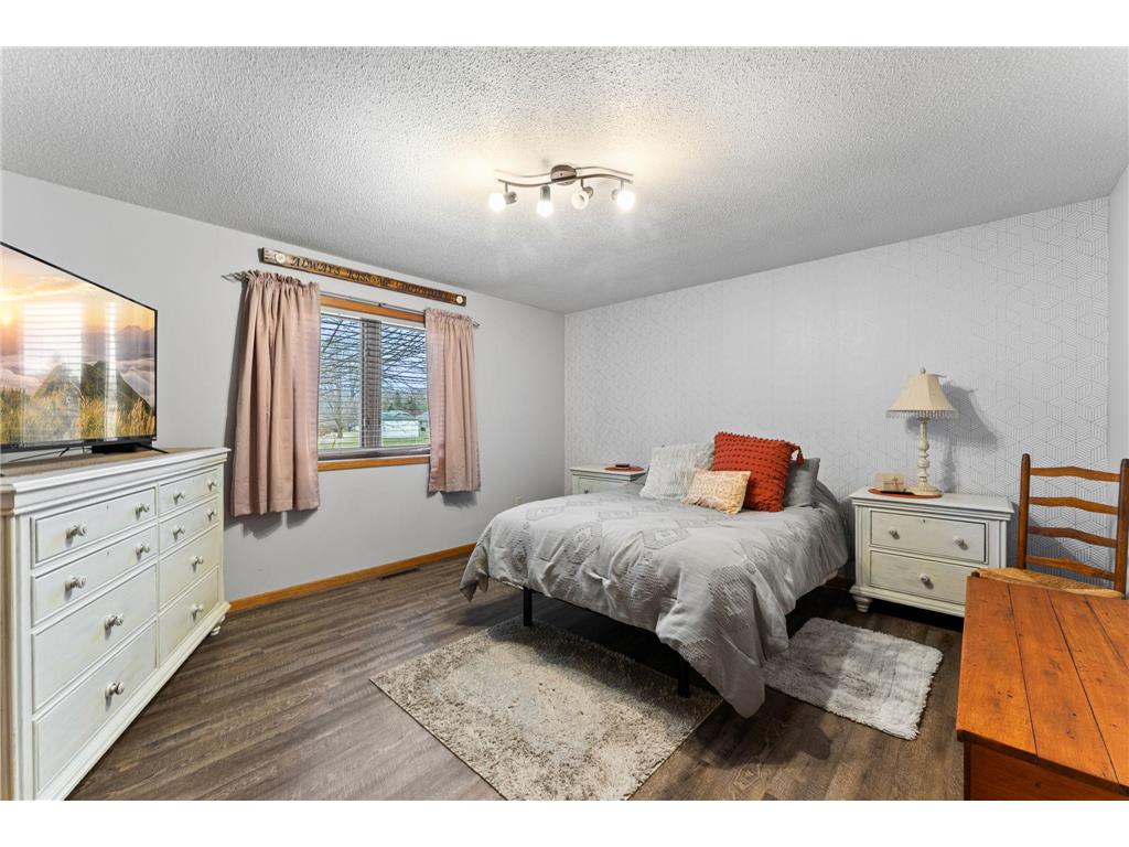 900 Southview Avenue Braham MN 55006 7028948 image25
