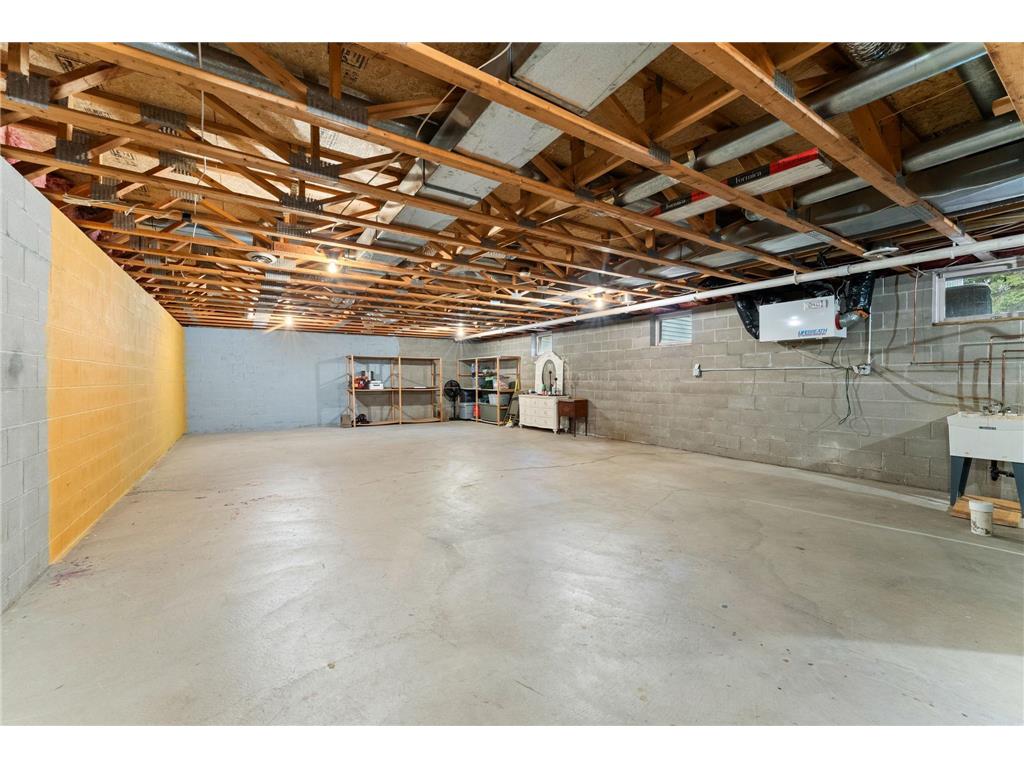 900 Southview Avenue Braham MN 55006 7028948 image33