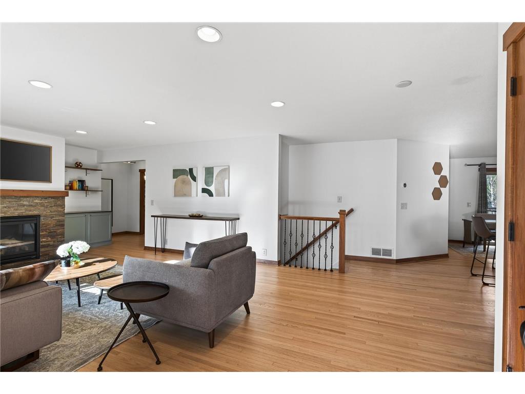 900 Sunset Drive S Minnetonka MN 55305 7023129 image2