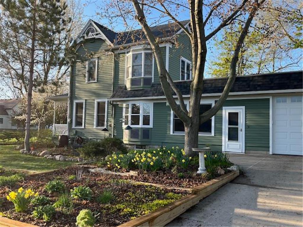 900 Union Street S Northfield MN 55057 6699805 image1