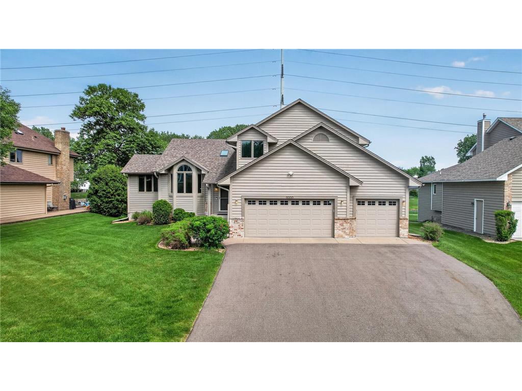 9000 Ashley Terrace Brooklyn Park MN 55443 7090613 image1