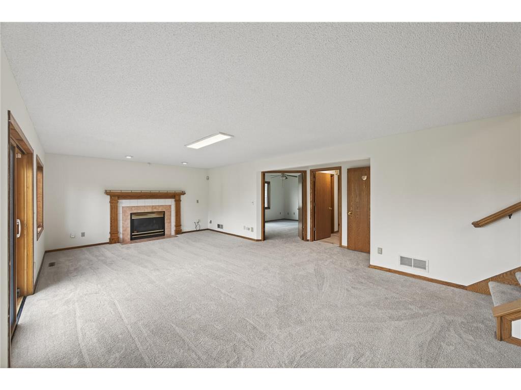 9000 Ashley Terrace Brooklyn Park MN 55443 7090613 image21
