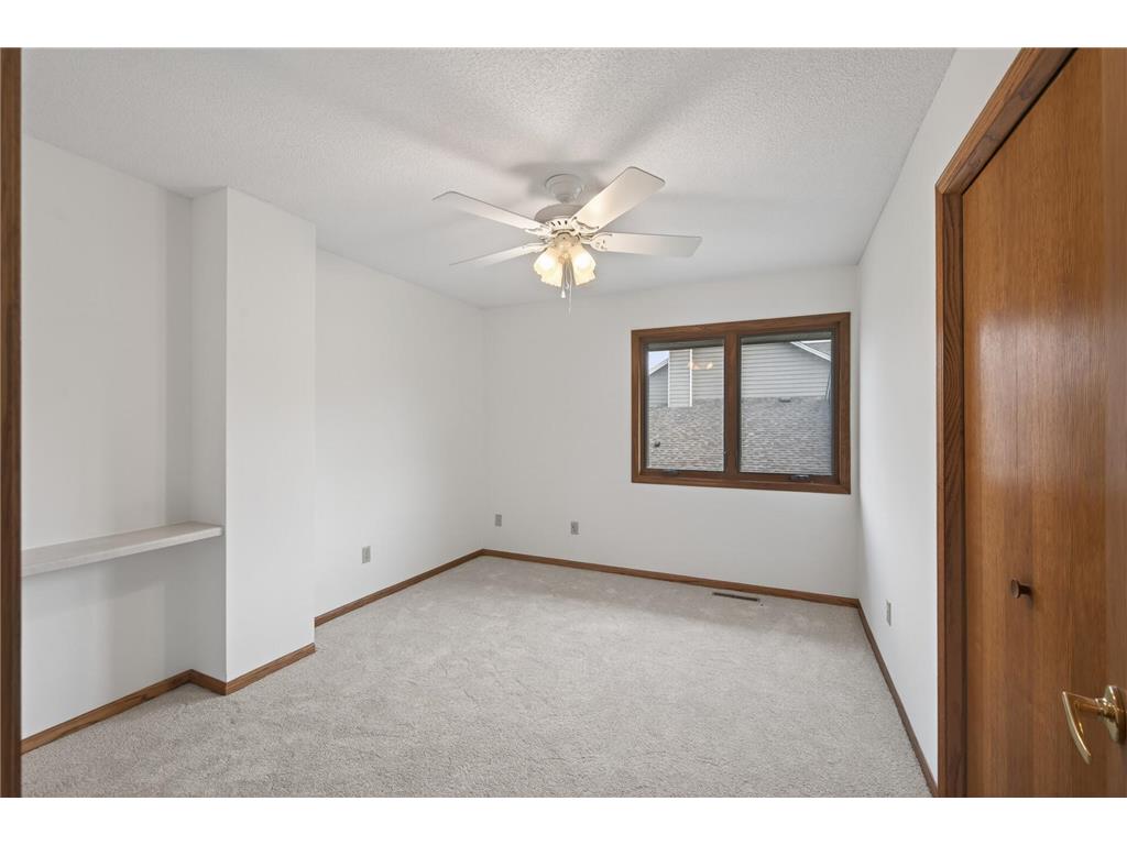 9000 Ashley Terrace Brooklyn Park MN 55443 7090613 image25