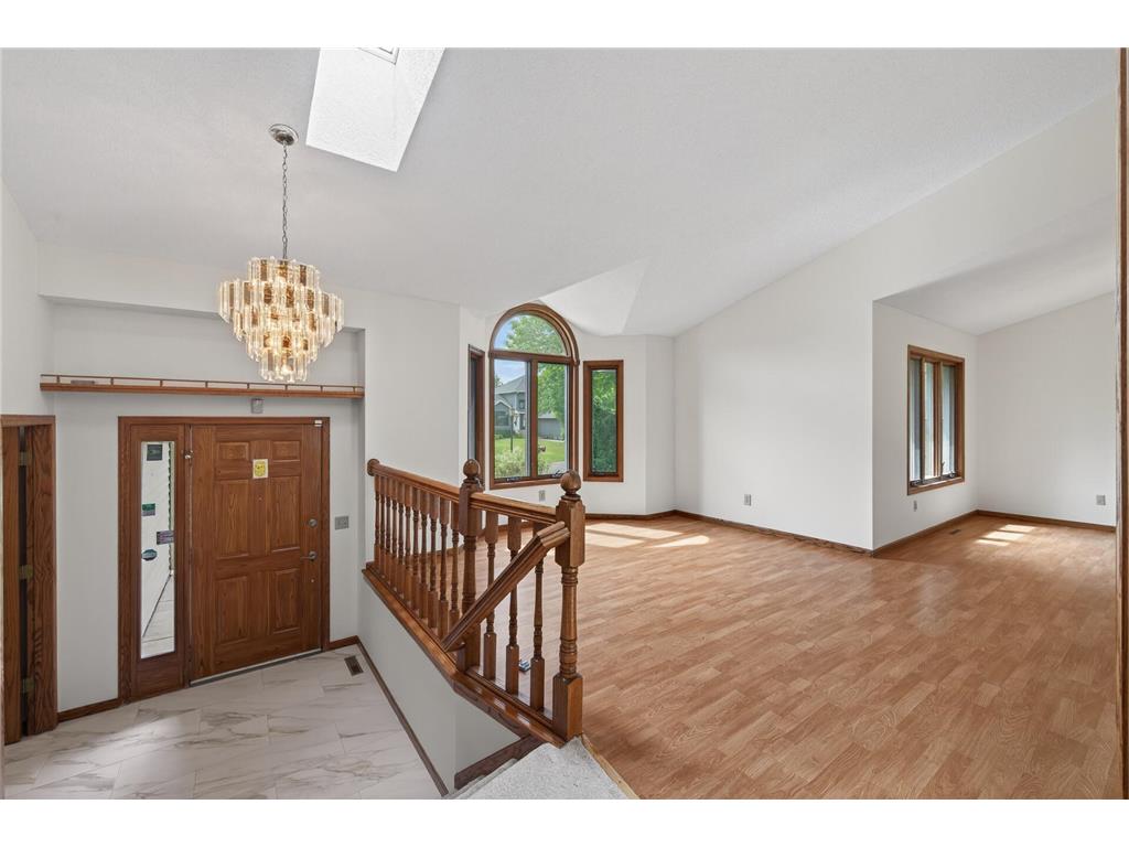 9000 Ashley Terrace Brooklyn Park MN 55443 7090613 image7