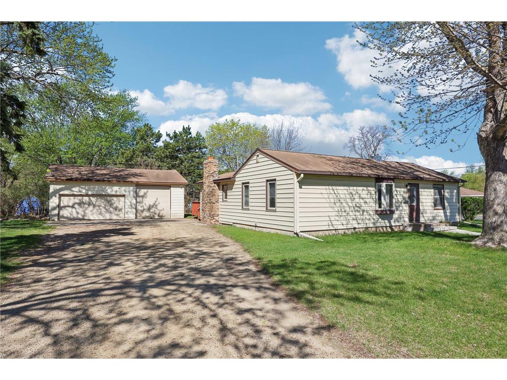 9000 Park Avenue S Bloomington MN 55420 7057653 image1