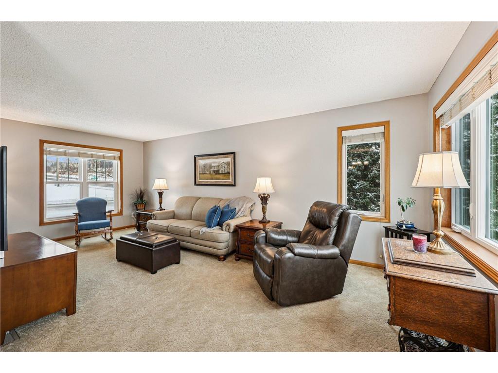9000 Parkside Drive Woodbury MN 55125 6823100 image12
