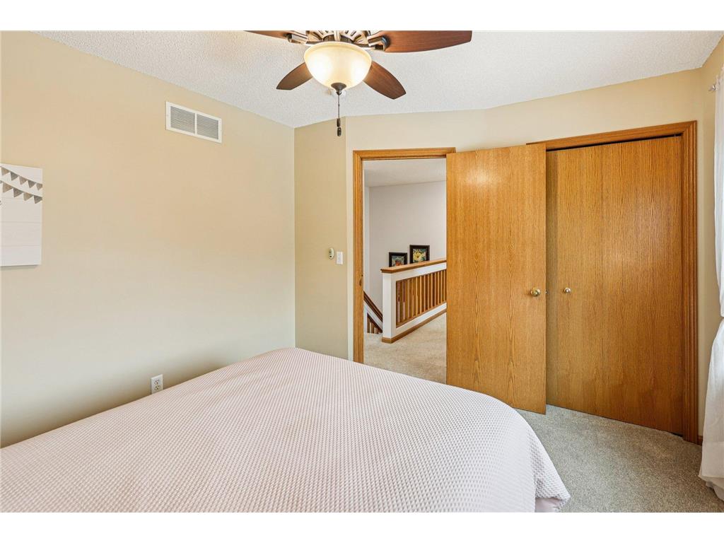 9000 Parkside Drive Woodbury MN 55125 6823100 image18