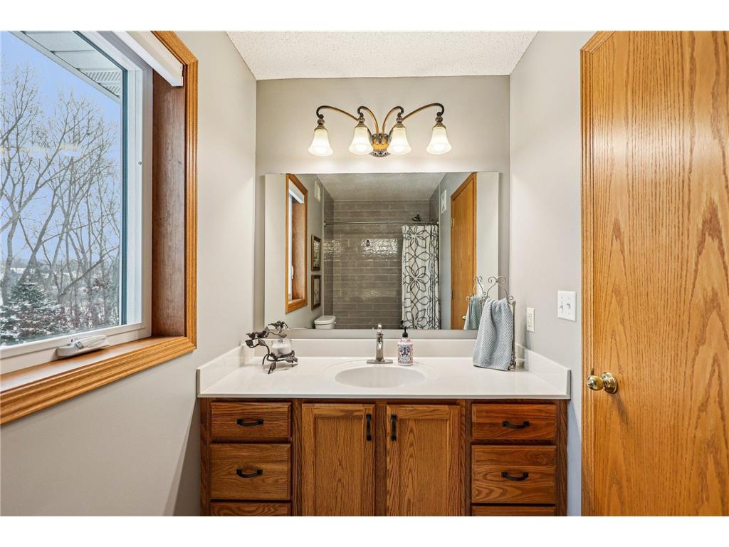 9000 Parkside Drive Woodbury MN 55125 6823100 image24