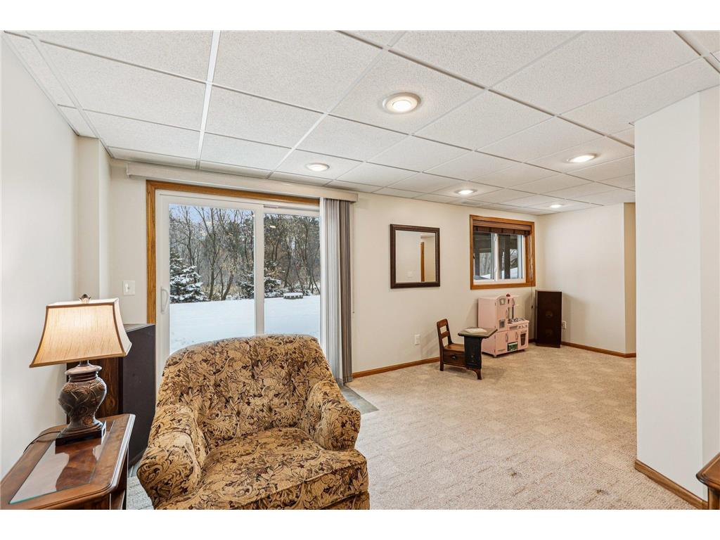 9000 Parkside Drive Woodbury MN 55125 6823100 image39