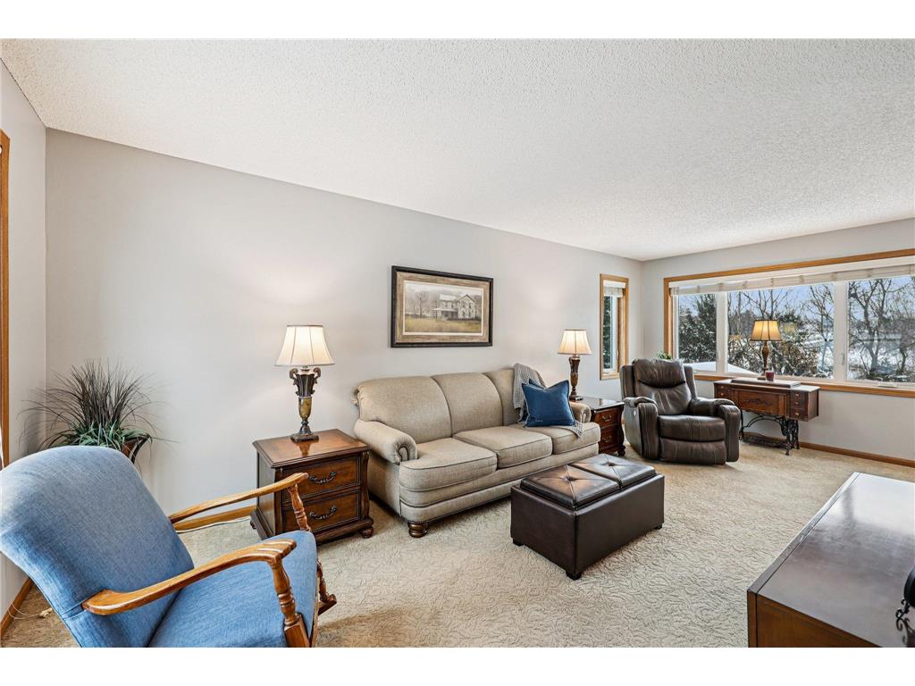 9000 Parkside Drive Woodbury MN 55125 6823100 image8