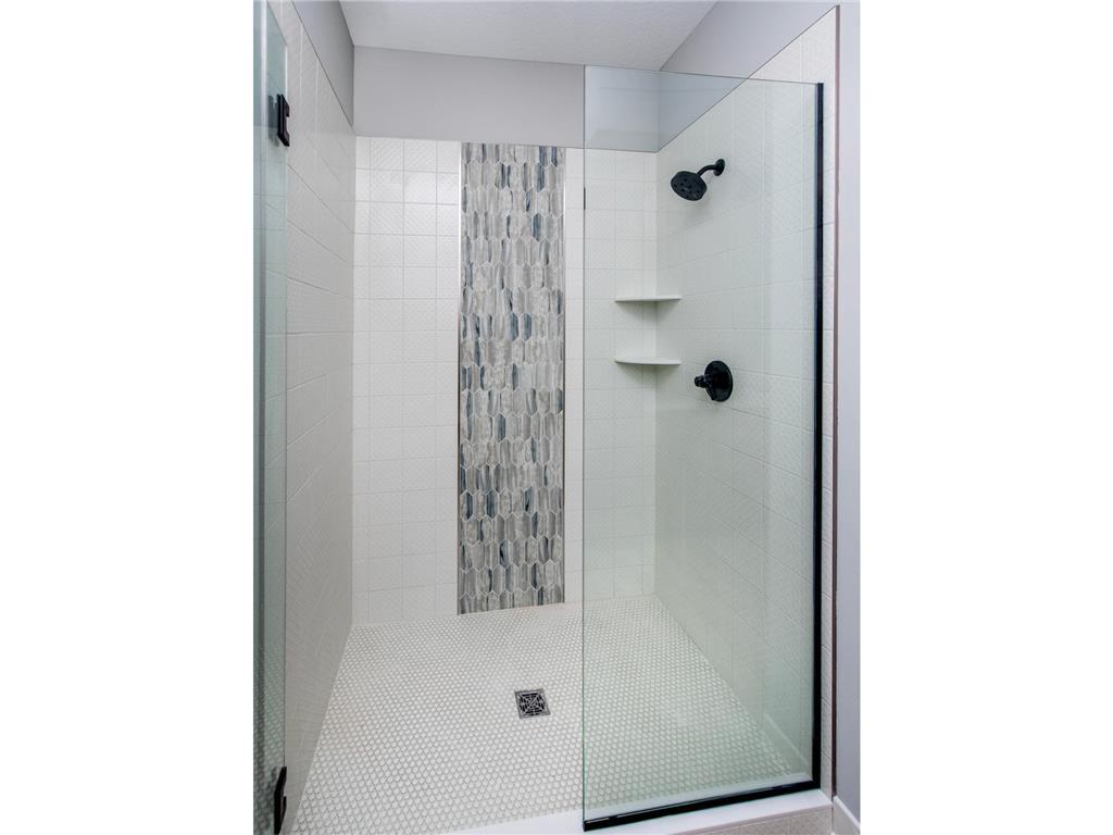 9001 62nd Street S Cottage Grove MN 55016 6695560 image21