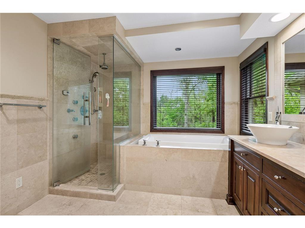9001 Springwood Drive Woodbury MN 55125 7072801 image25